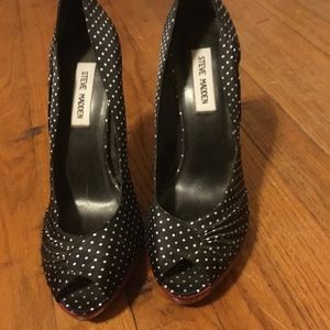 Steve Madden polka dot heels